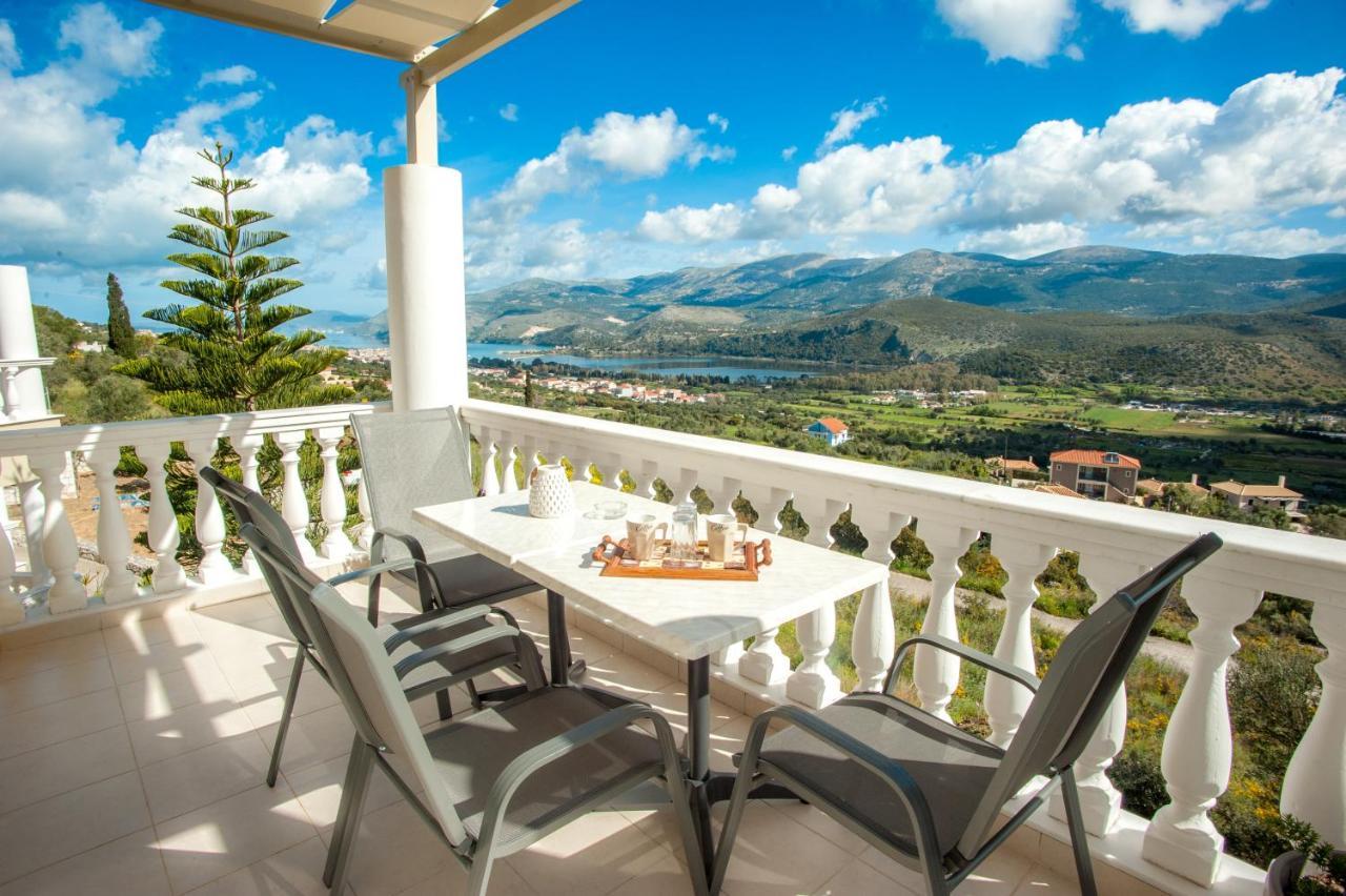 ארגוסטולי Nikos Apartments Spacious And Panoramic מראה חיצוני תמונה